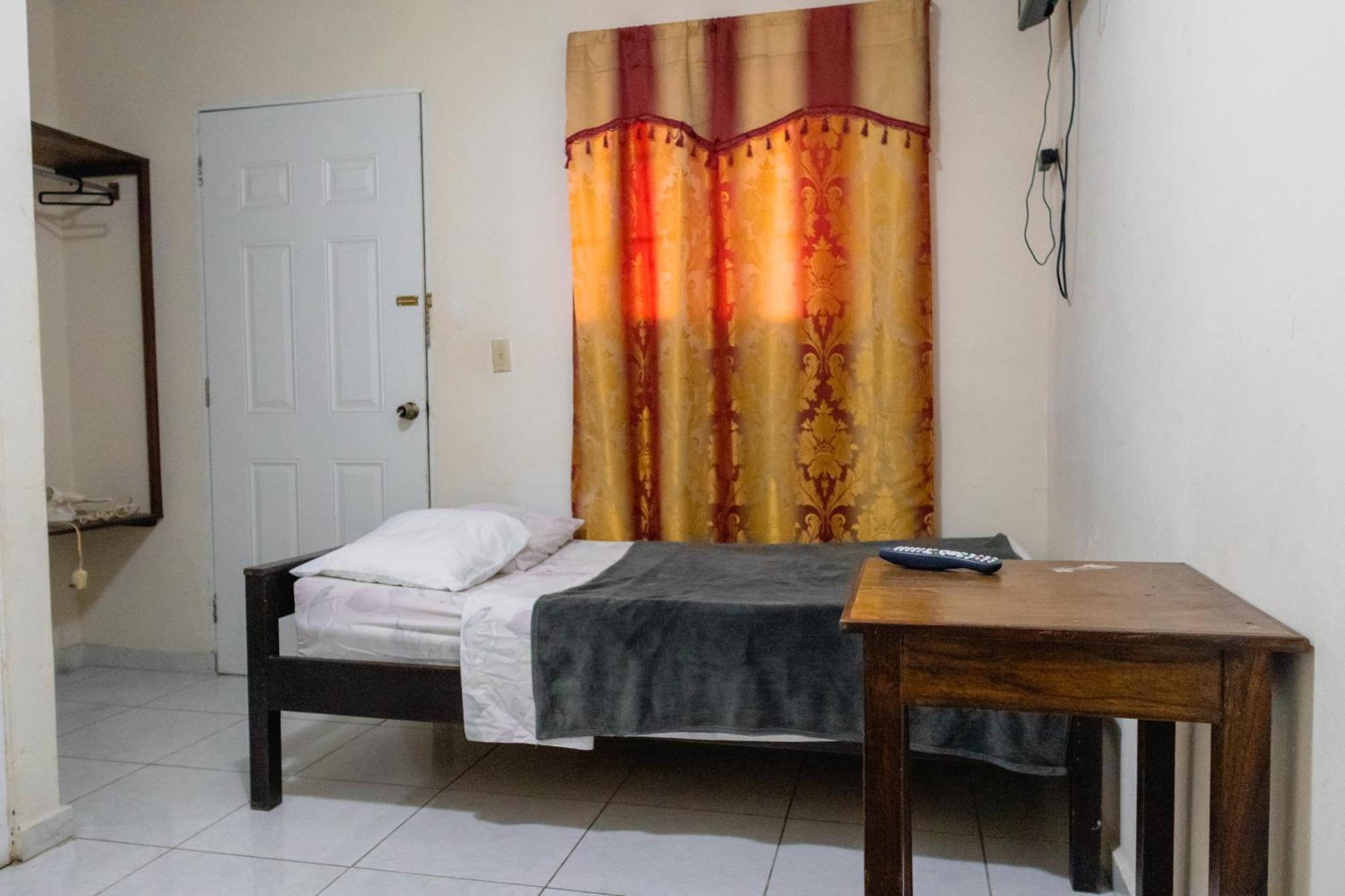 Guest house Black Lion Santiago